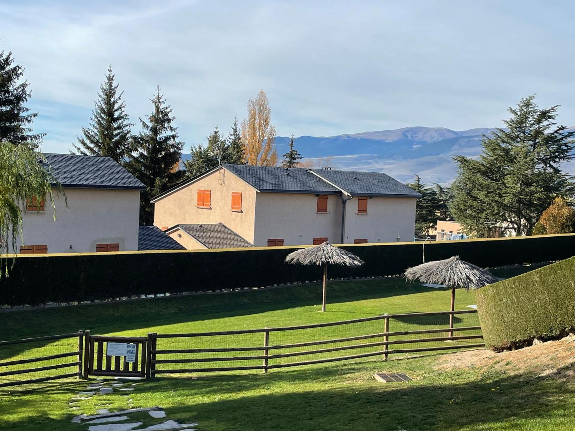 Apartamento Renovado Con Jardin Privado, Parking ,Wifi Y Piscina Osséja Zewnętrze zdjęcie