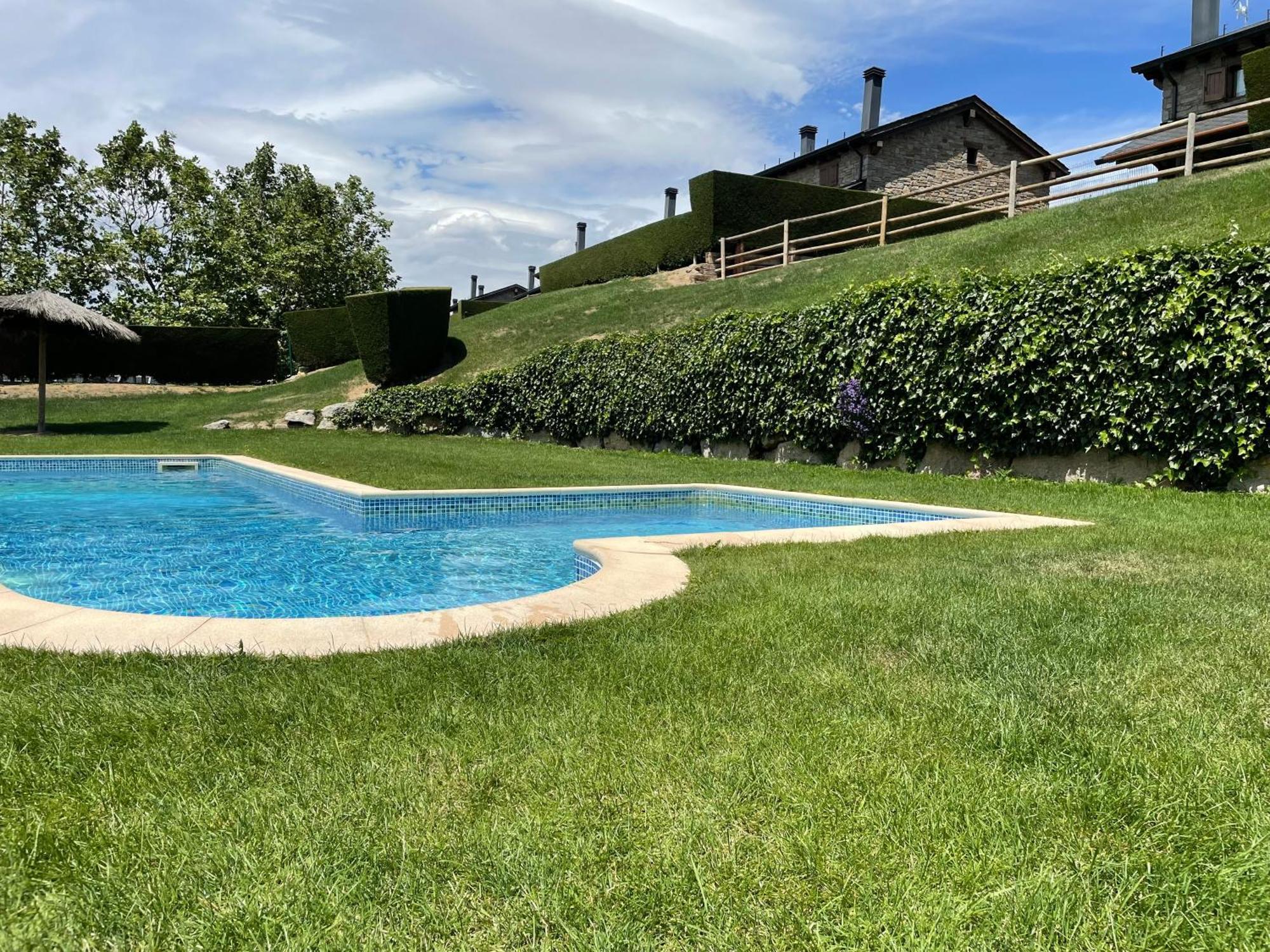 Apartamento Renovado Con Jardin Privado, Parking ,Wifi Y Piscina Osséja Zewnętrze zdjęcie