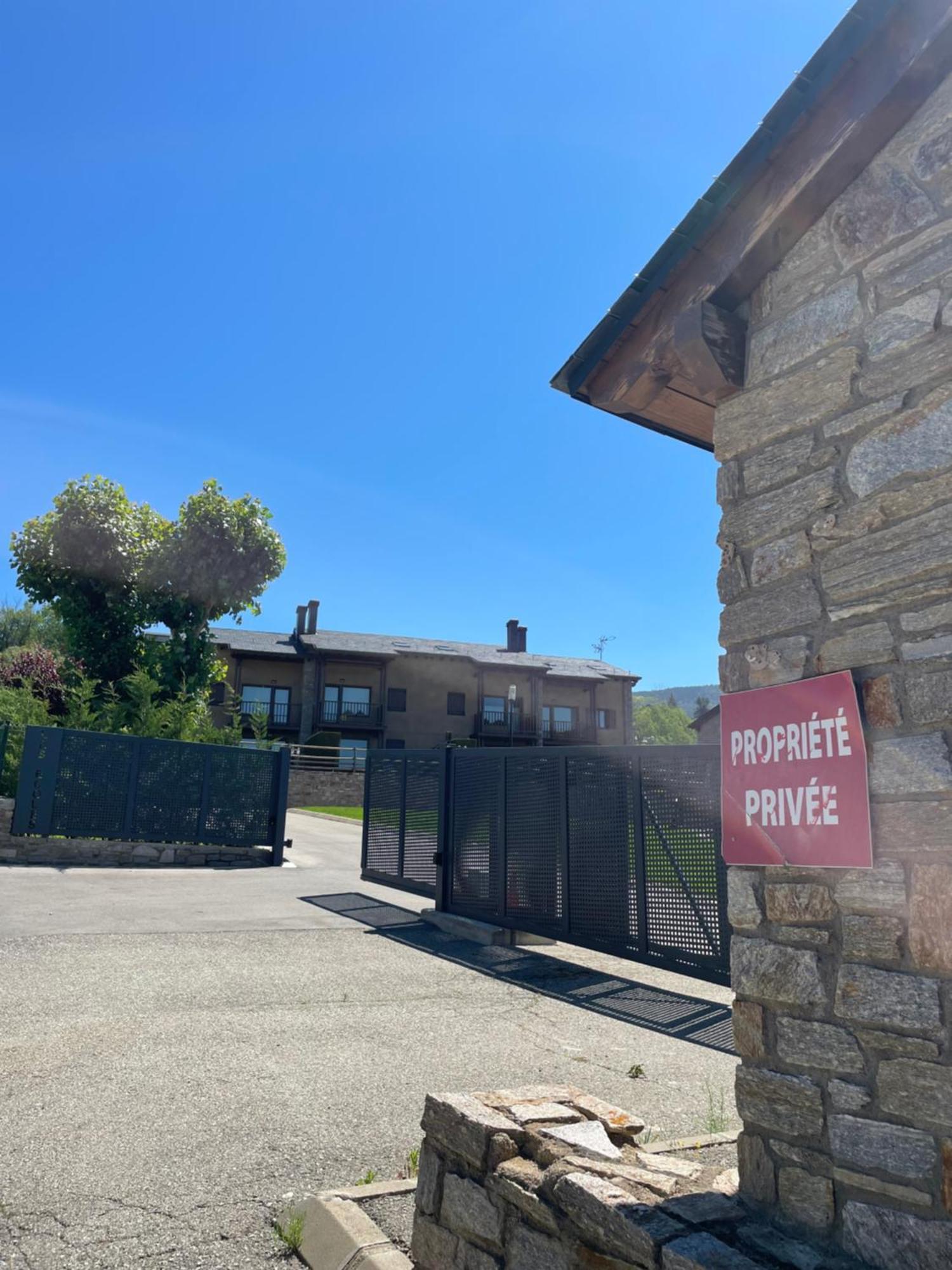 Apartamento Renovado Con Jardin Privado, Parking ,Wifi Y Piscina Osséja Zewnętrze zdjęcie
